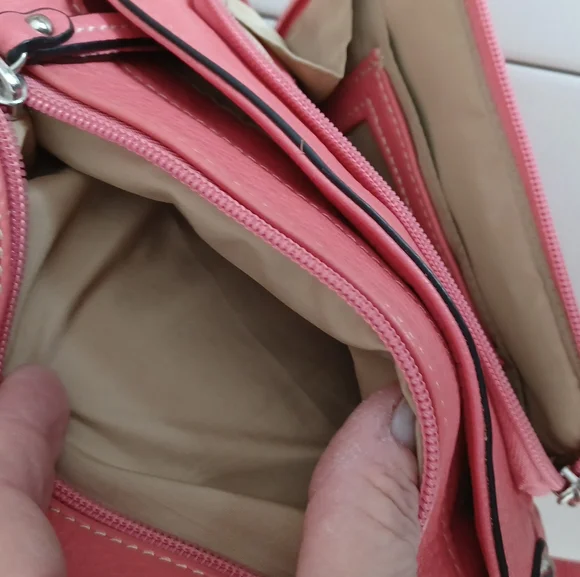 GIANI BERNINI CROSSBODY - Picture 4 of 8